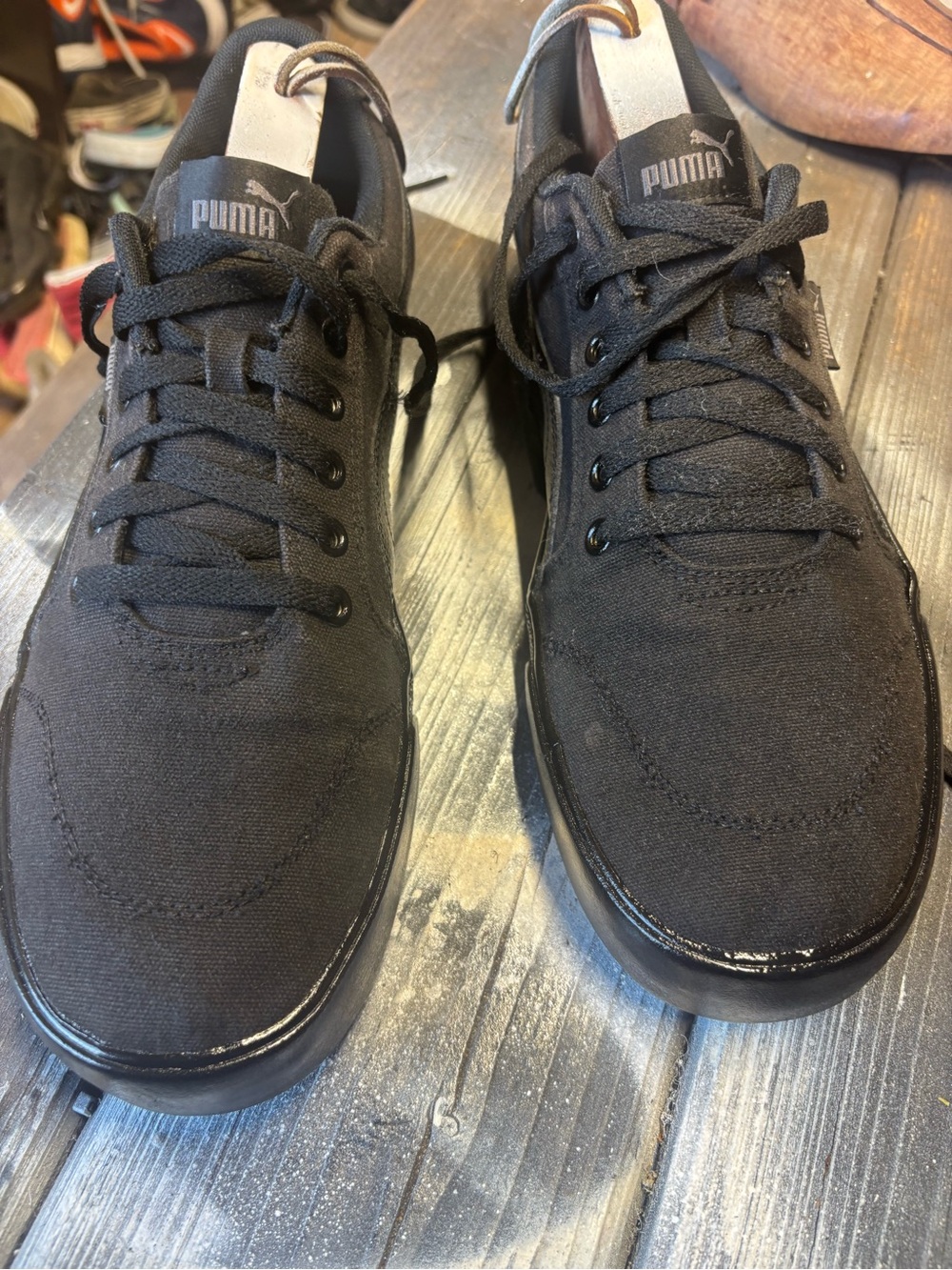Puma Men’s Black Low-Top Canvas Sneakers